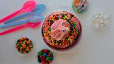 Bliss Frozen Yogurt