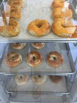 Royal Bagel Deli