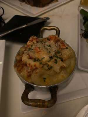 Alexanders Steakhouse