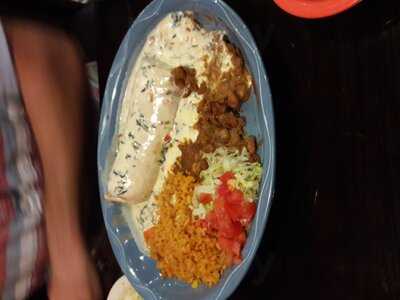 Kmacho's Mexican Restaurant And Cantina