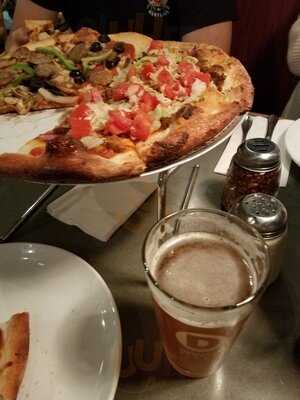 Dewey's Pizza