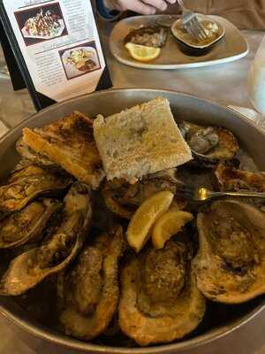 Half Shell Oyster House Of Gulfport