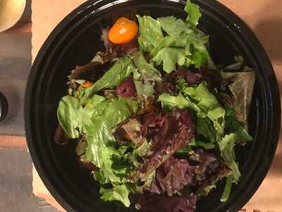 Zaza Fine Salad & Wood Oven Pizza Co.