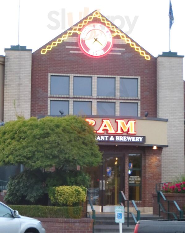 Ram Restaurant & Brewery - Puyallup