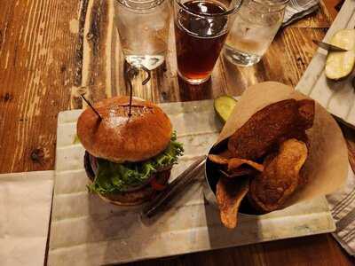 The Field Burger & Tap