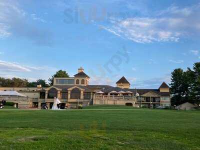 The Field Burger & Tap