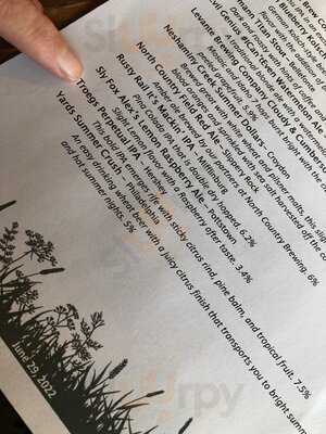 The Field Burger & Tap