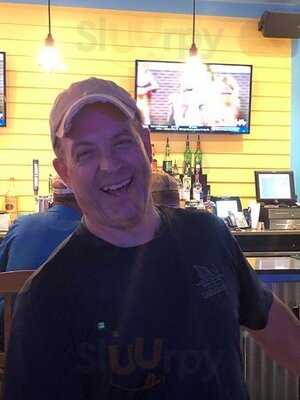 Landshark Bar & Grill