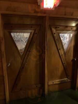 Mcbrides Land & Cattle Co