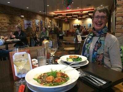 Zeitgeist Restaurant & Bar