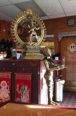 Yak And Yeti Restaurant