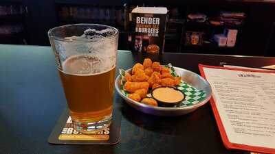 7 West Taphouse - Duluth Downtown