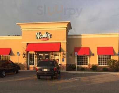 Newk's Eatery