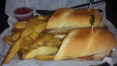 Almost Famous Smoke House & Grill