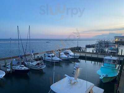 Mcelroy's Harbor House