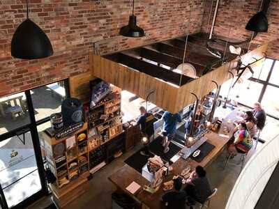 Hop And Sting Brewing Company