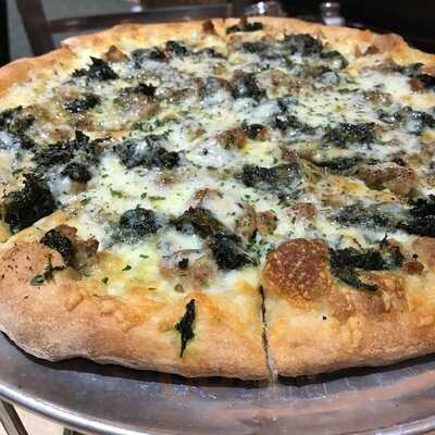 Grotto Pizza