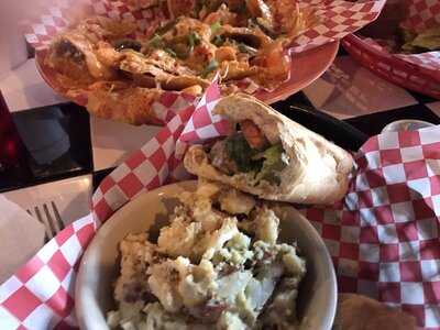 Ole Biloxi Fillin Station