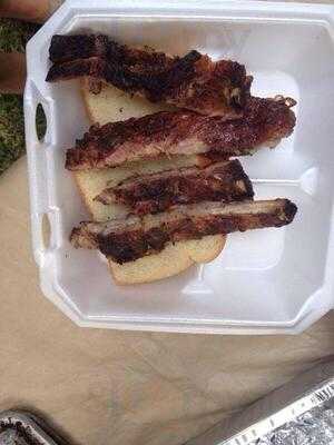 Sam's Carry Out Bbq