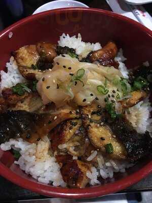 Red Salmon Japanese Restaurant