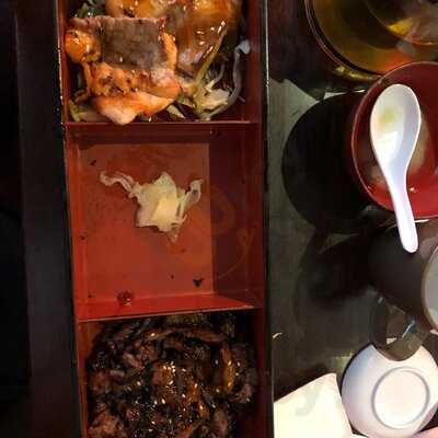 Red Salmon Japanese Restaurant