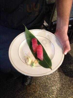 Sake Sushi Asian Fusion