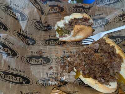 Arena's Deli