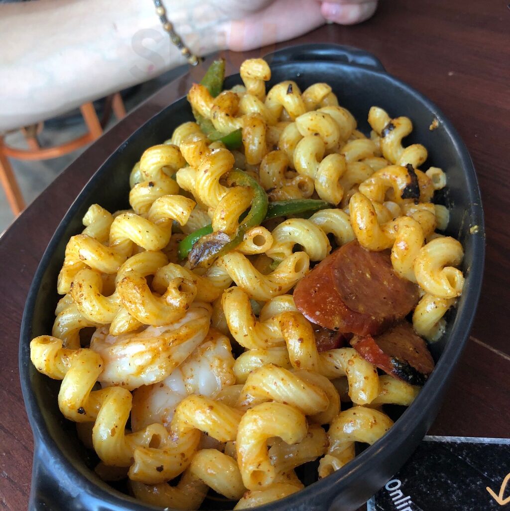 Bar Louie - Jordan Creek Town Center