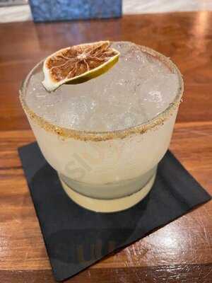 The Walrus Oyster & Ale House