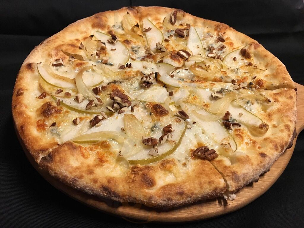 Pizzaiolo Wood Fired Pizza