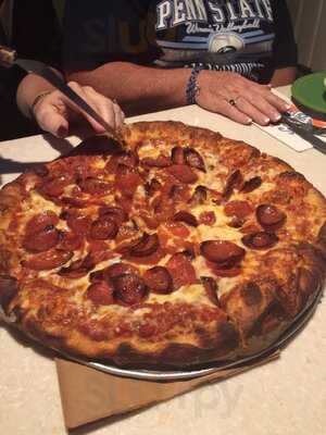 Champs Sports Bar & Grill