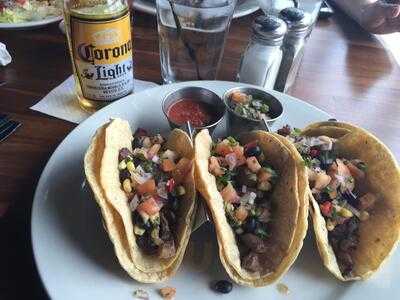 Anthony's Restaurant And Pub