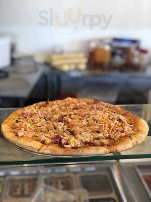 700 Degree Pizza & Tap House