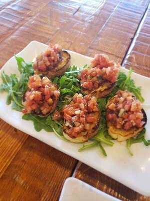 700 Degree Pizza & Tap House