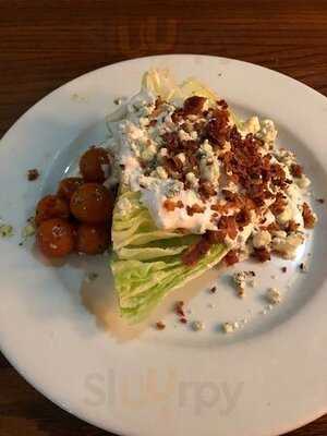 Uncle Buck's Brewery And Steakhouse