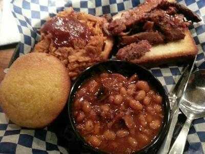 Famous Dave's Bar-b-que