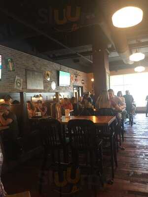 Crooked Pint Ale House