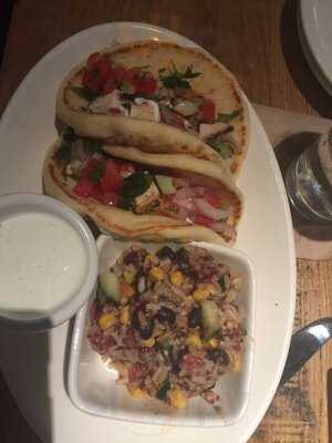 Bj's Restaurant & Brewhouse