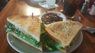 Hobee's Restaurant De Anza