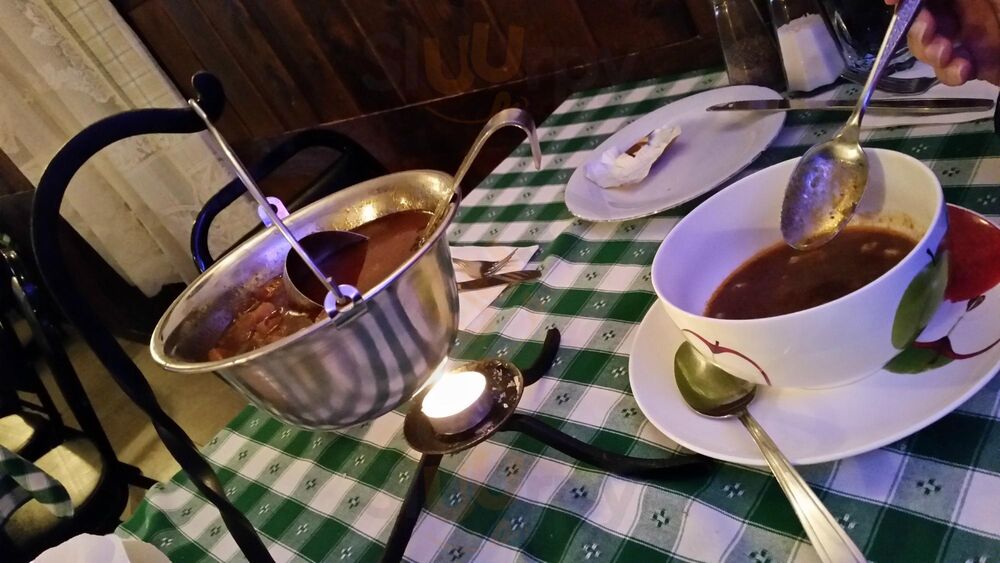 Goulash Place