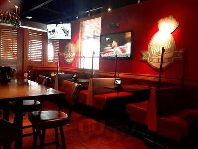 Red Robin Gourmet Burgers & Brews