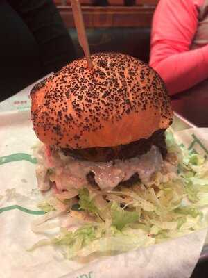 Jakes Burgers And Beer