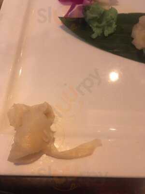 Stingray Sushi Bar + Asian Grill