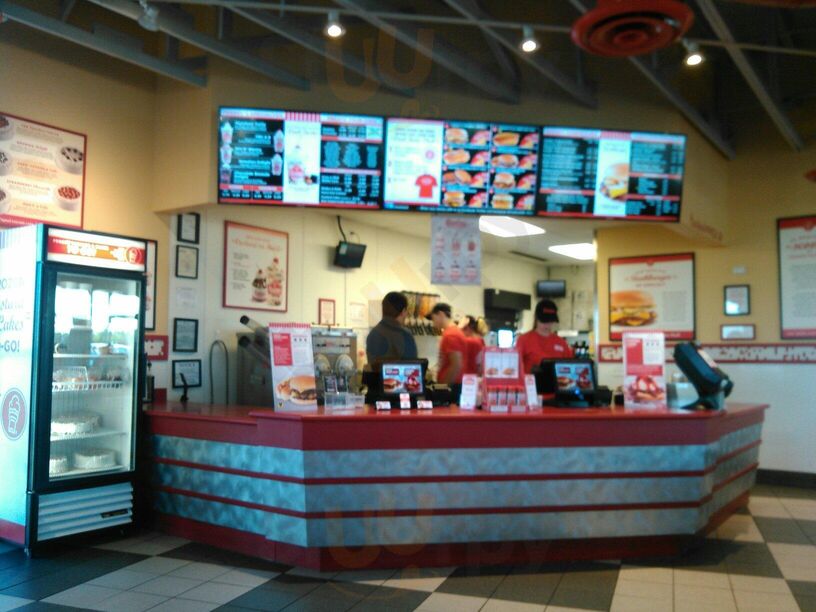 Freddy's Frozen Custard & Steakburgers