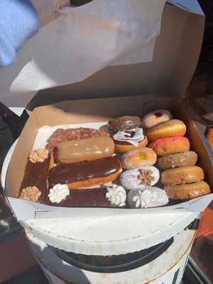 Poppy's Famous Donuts