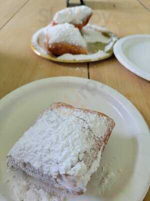 Le Cafe Beignet