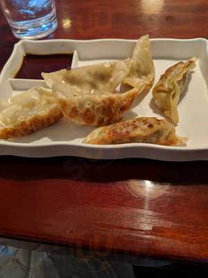 Niji Sushi Japanese Restaurant