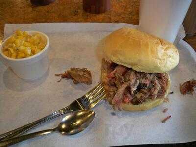 The Rub Bar-b-que & Catering