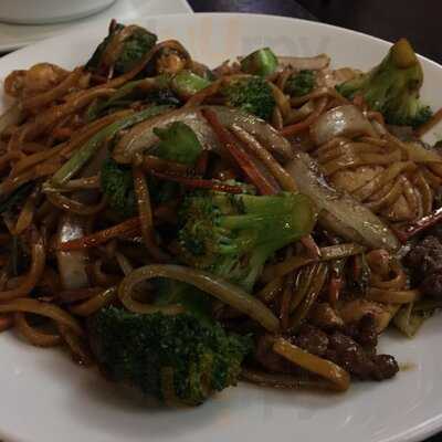 Lillie's Asian Cuisine