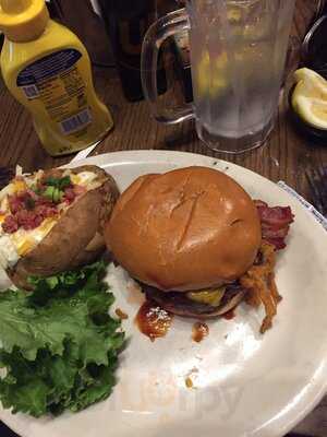 Colton's Steak House And Grill